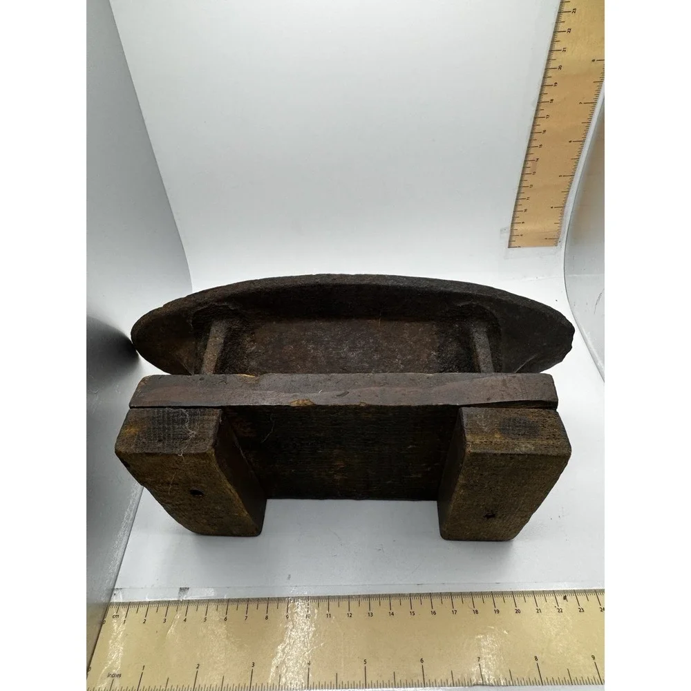 Antique Japanese cast iron and wooden Yagen for grinding medicinal herbs